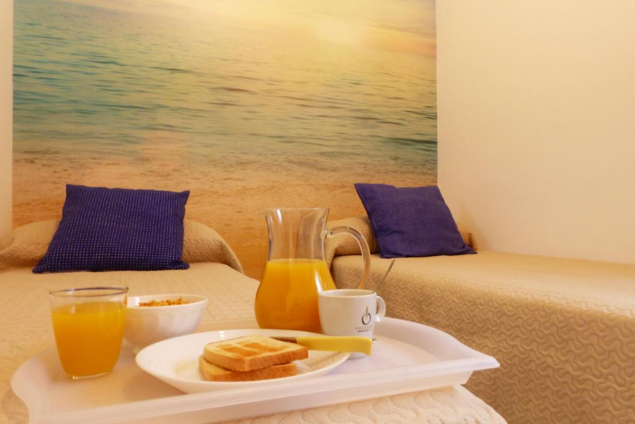 Studio With Access To The Garden. Open Pool. Beach Very Close. Wifi & Netflix Free Apartment Benalmadena Bagian luar foto